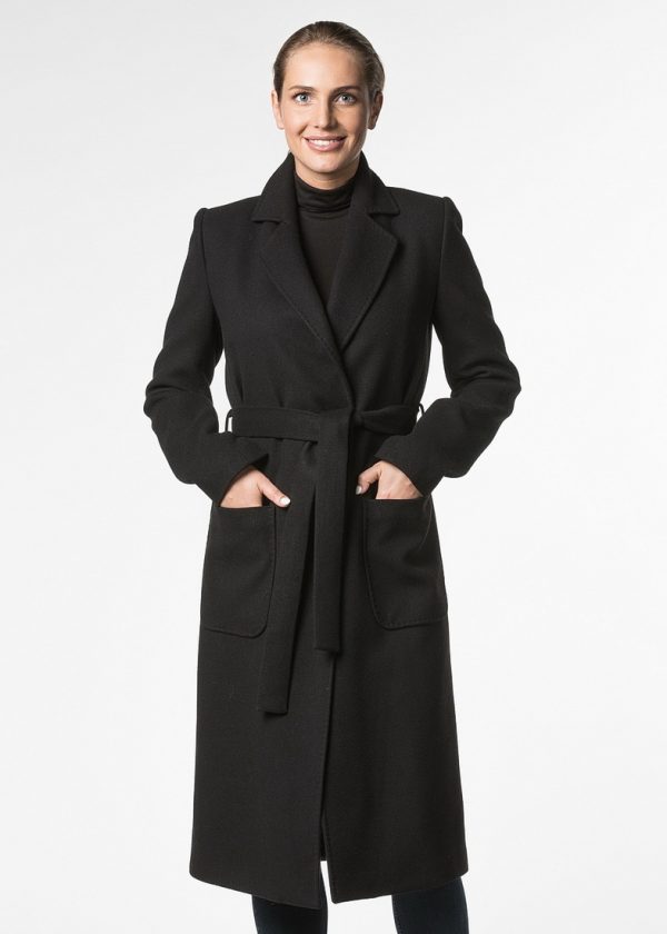 Прямое пальто с декоративной строчкой и накладными карманами